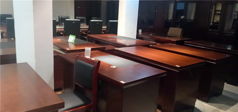 思進家具云南省昆明市專賣店